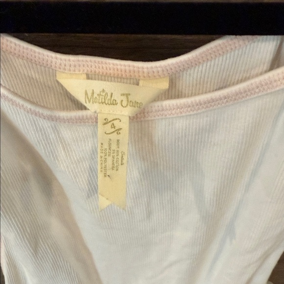 White Ruffled Hem Top Extender - Picture 2 of 4